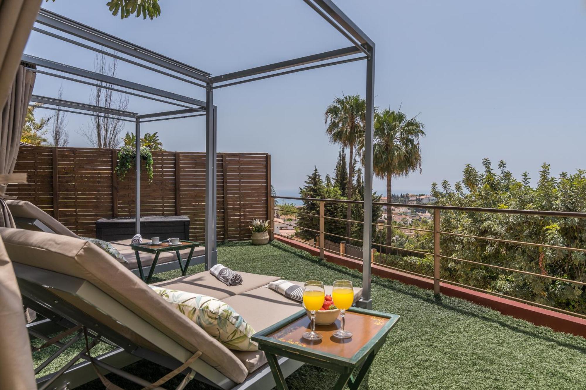 Sea View With Shared Terrace Apartment Malaga Exterior photo